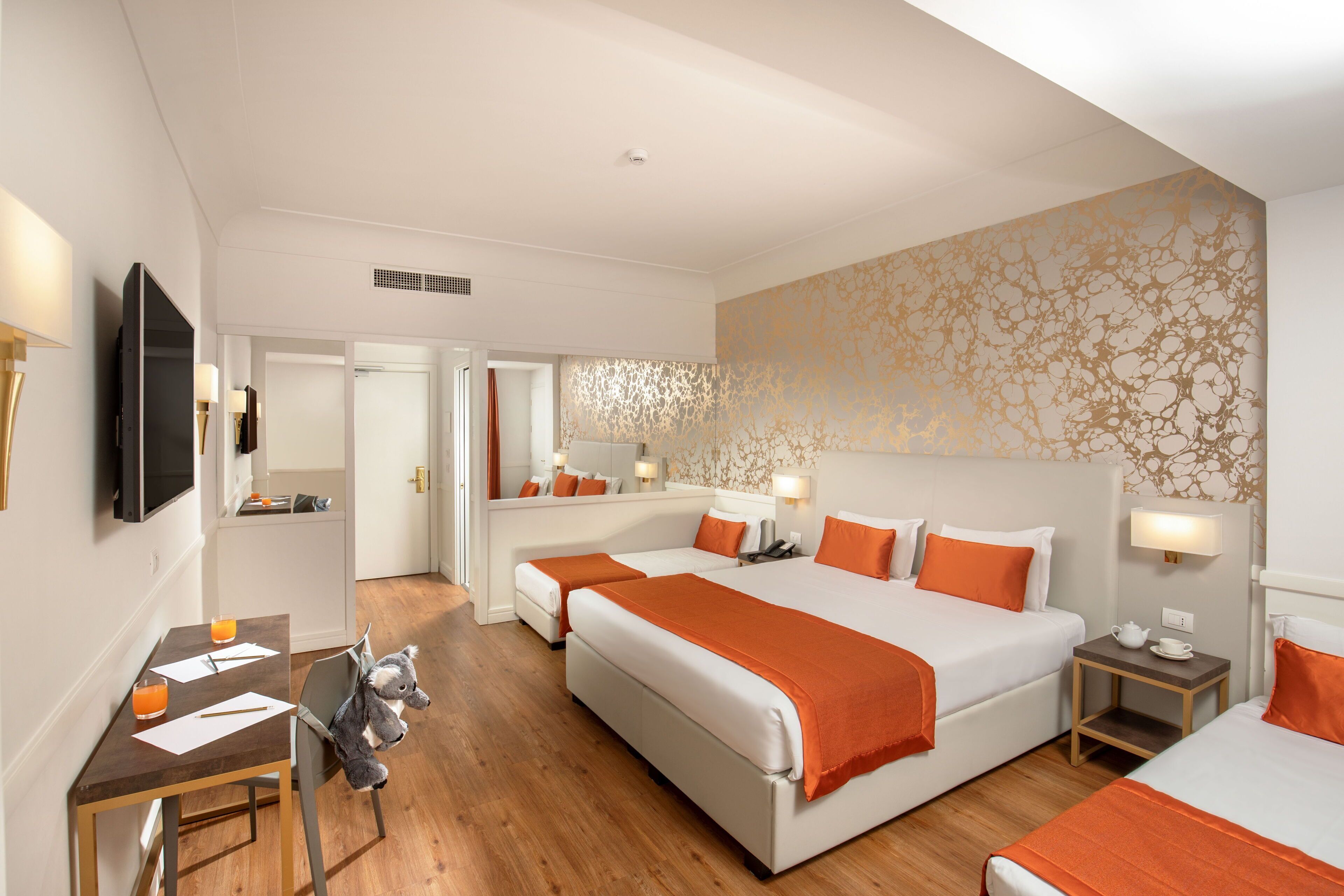 In-room safe, desk, laptop workspace, soundproofing