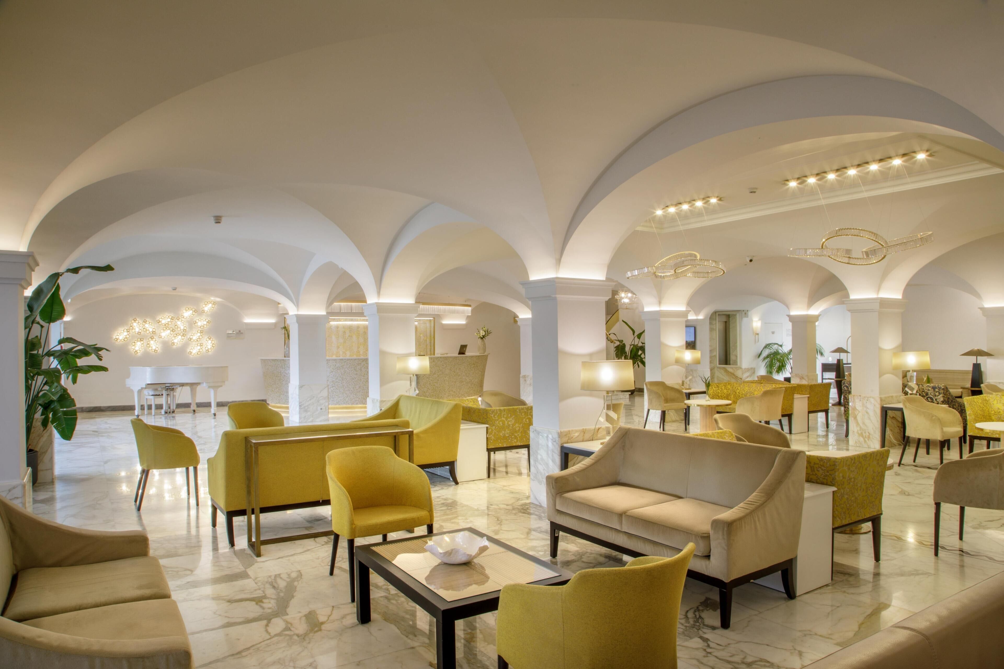 Photo - Hotel Shangri-La Roma by OMNIA hotels