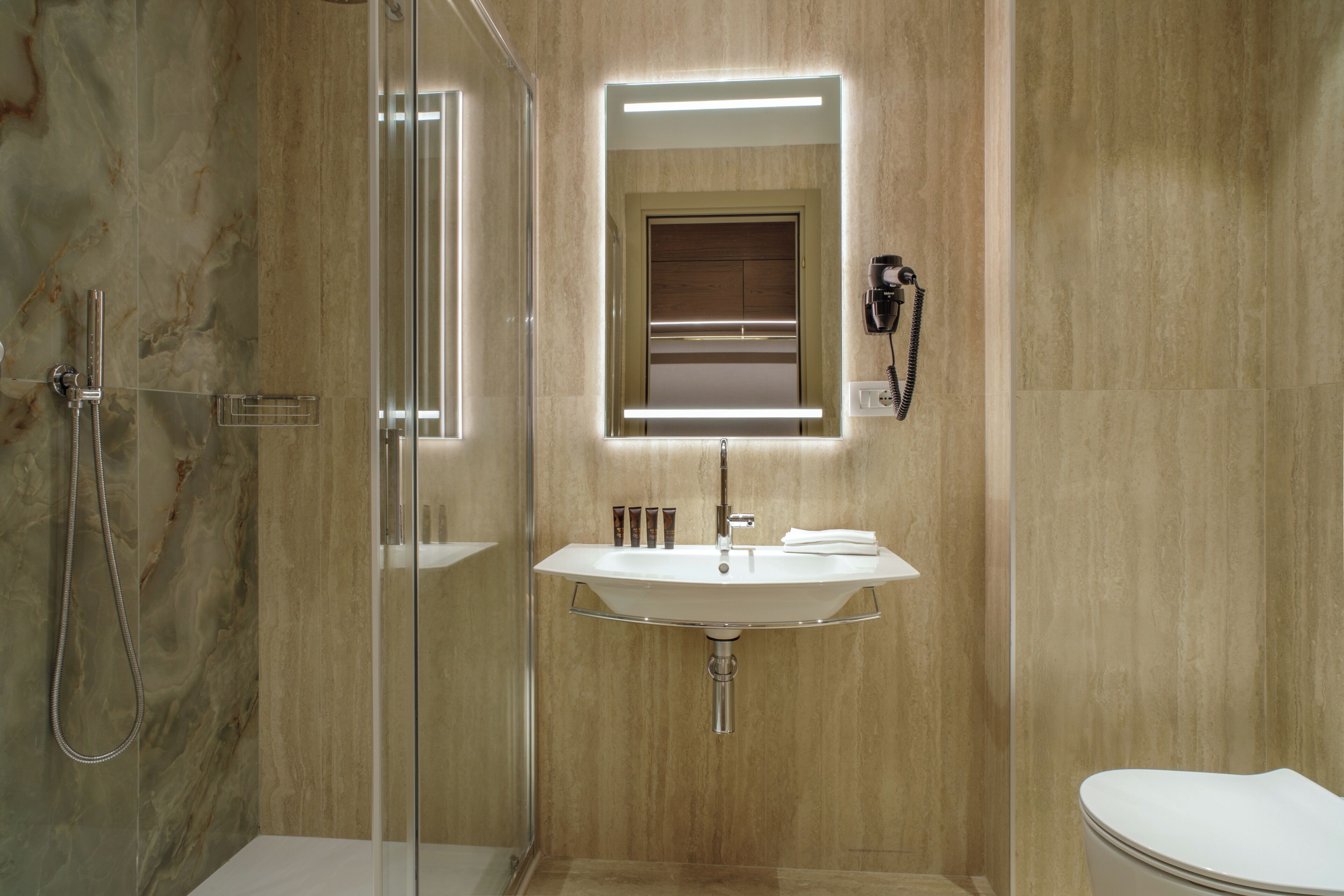Photo - Hotel Shangri-La Roma by OMNIA hotels