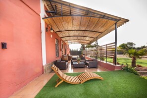 Terrace/patio - Can Villatrampa, a quiet space (Tortosa, Tarragona)