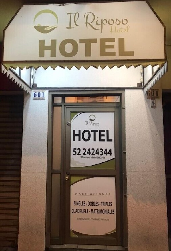 Entrada de la propiedad