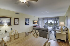Smart-TV, DVD-Player