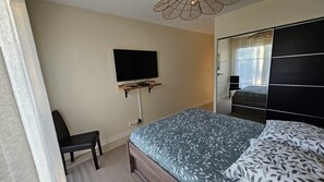 4 chambres, bureau, fer et planche à repasser, Wi-Fi gratuit