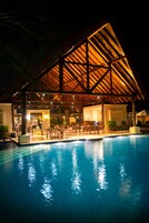 Área de parrillas y picnic