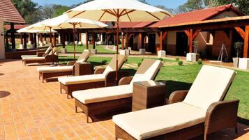 Outdoor pool, sun loungers