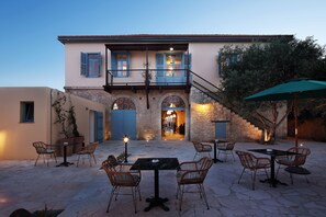 Terrace/patio - Polis 1907 by Louis Hotels (Polis)