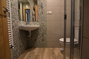 Shower, hair dryer, towels - Self catering Tradición Rural for 8 people (Nieva)