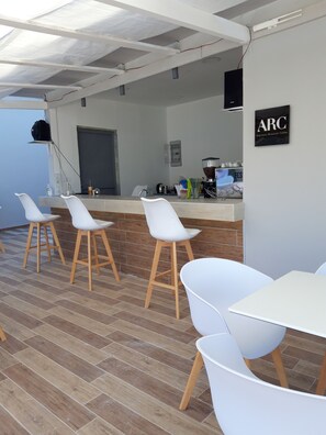 Bar (en la propiedad)