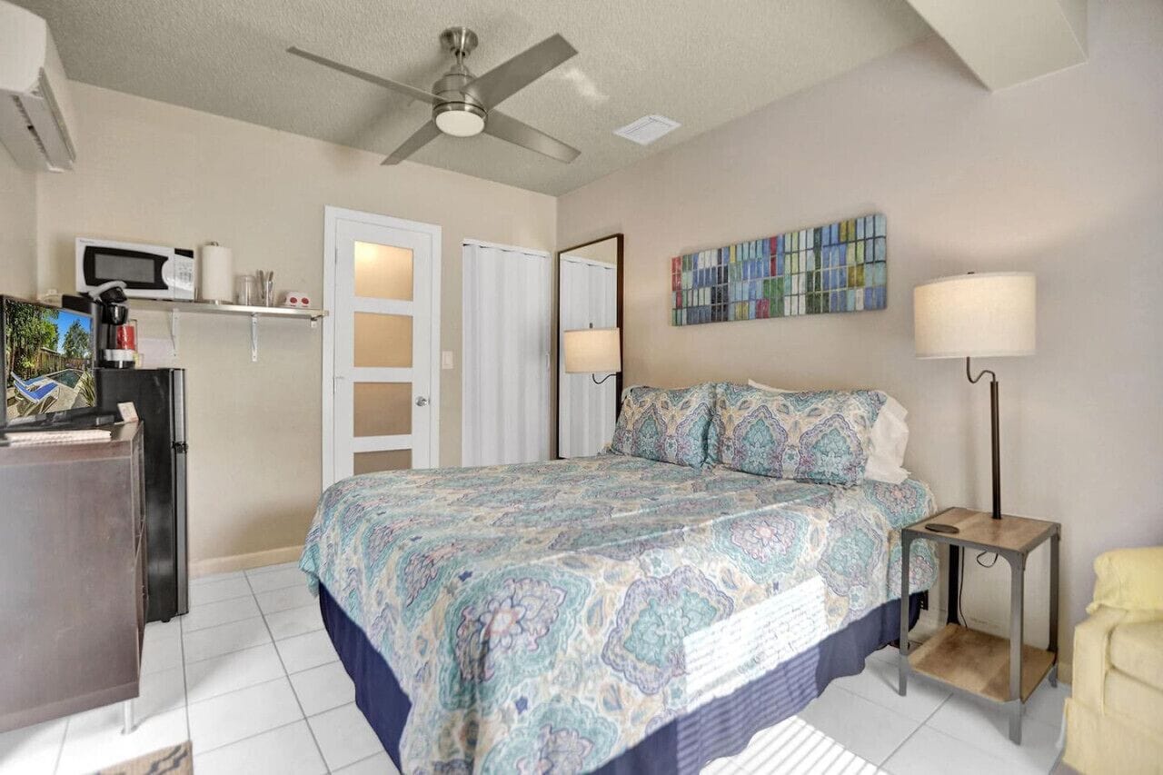 1 slaapkamer, een bureau, een strijkplank/strijkijzer, gratis wifi