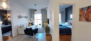 2 bedrooms, in-room safe, desk, soundproofing