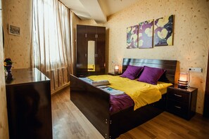 1 bedroom, iron/ironing board, WiFi, bed sheets