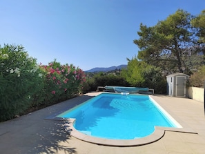 Outdoor pool - Ground floor of villa-house, T3 apartment 10 min from Ajaccio with swimming pool. (Afa)