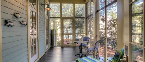 House, 4 Bedrooms | Exterior