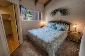 Huoneisto, 1 suuri parisänky, takka | 2 makuuhuonetta, ilmainen Wi-Fi