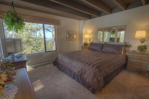3 bedrooms, free WiFi - Holly's Hideaway (Zephyr Cove)