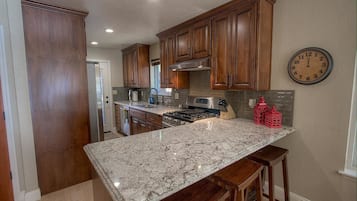 House, Multiple Beds, Fireplace | Private kitchen | Fridge, microwave, stovetop, dishwasher