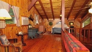 キャビン 専用バスルーム マウンテンビュー (Cedarwood Lodge) | 3 室のベッドルーム