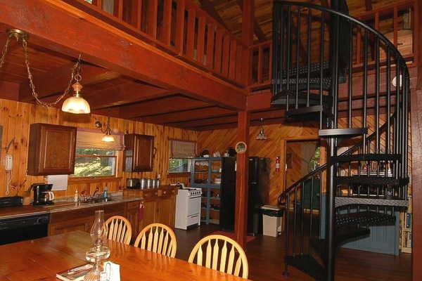 Cabana, banheiro privativo, vista para a montanha (Cedarwood Lodge) | Restaurante