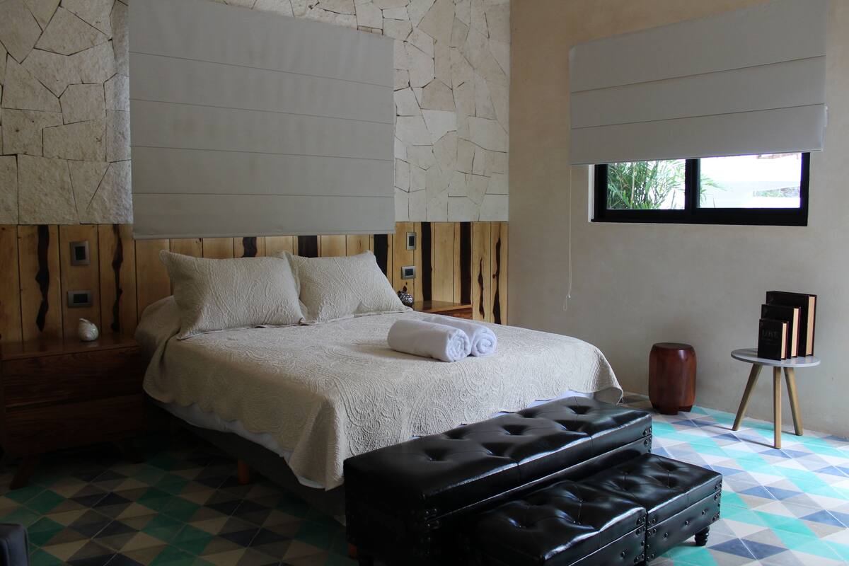 Deluxe Suite, 1 Queen Bed (Jungle Suite) | View from room