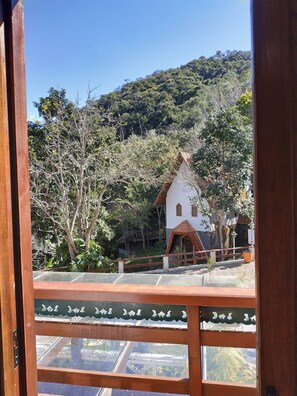 Premium Quadruple Room, 1 Bedroom, Hot Tub, Courtyard View | Courtyard view