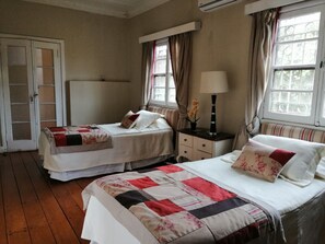 Standard Twin Room, 2 Single Beds