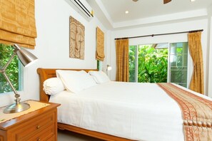 2 Schlafzimmer, hochwertige Bettwaren, Zimmersafe, Bügeleisen/Bügelbrett