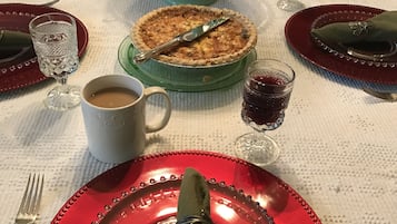 Free daily full breakfast