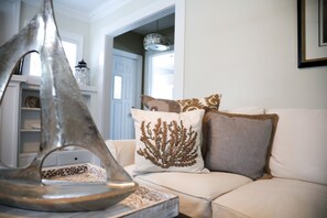 Smart TV, DVD player, video library