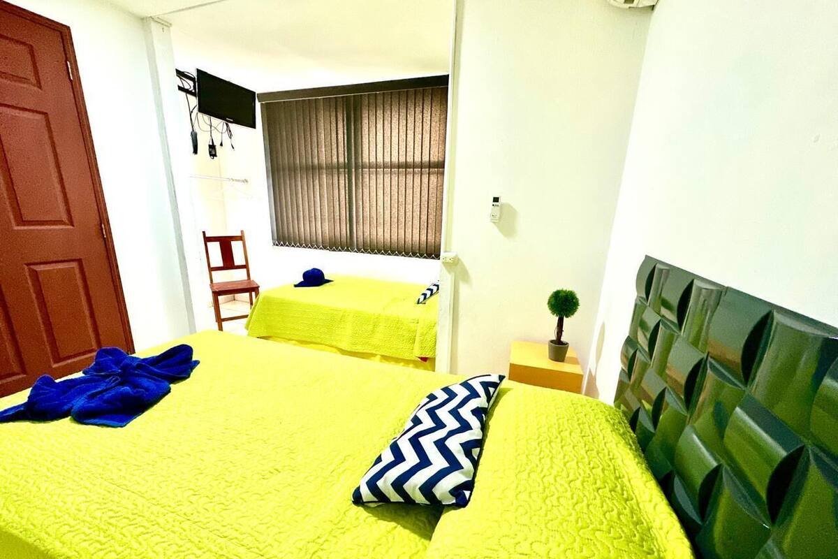 Basic-Doppelzimmer zur Einzelnutzung, 2 Einzelbetten, Nichtraucher | Bettwäsche aus ägyptischer Baumwolle, hochwertige Bettwaren