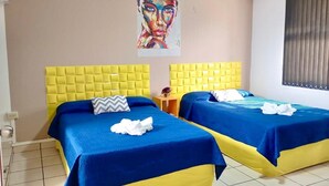 Business Double Room, Multiple Beds, Courtyard View - 7Hotel El Salvador (San Salvador)