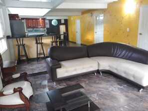 Luxury Chalet | Living room | Flat-screen TV - Villa Camargo (San Gil)