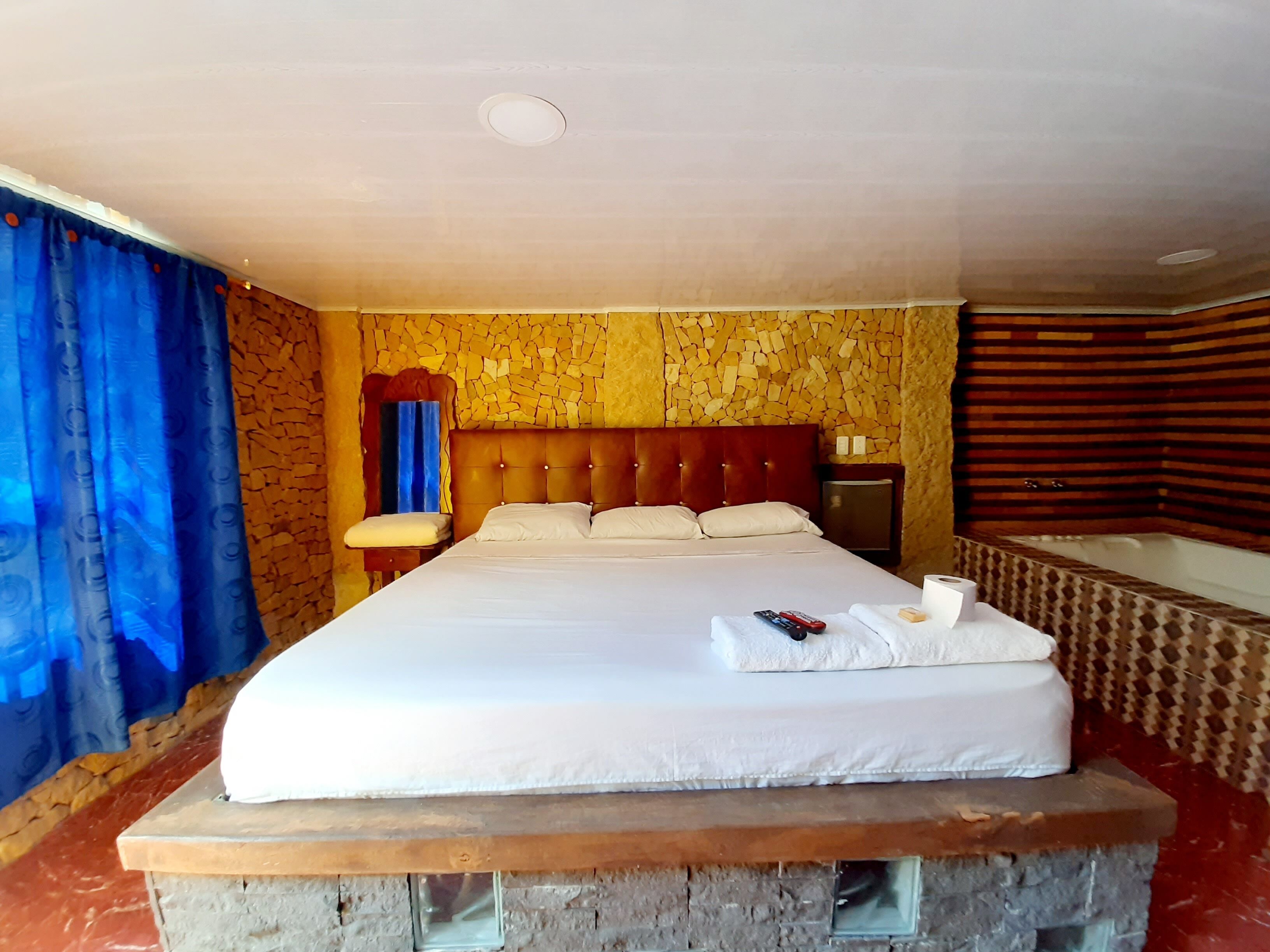 Luxury Room | Individually decorated, individually furnished