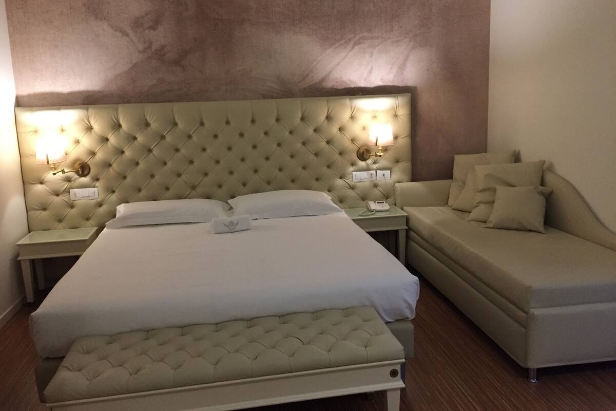 Minibar, in-room safe, desk, blackout curtains