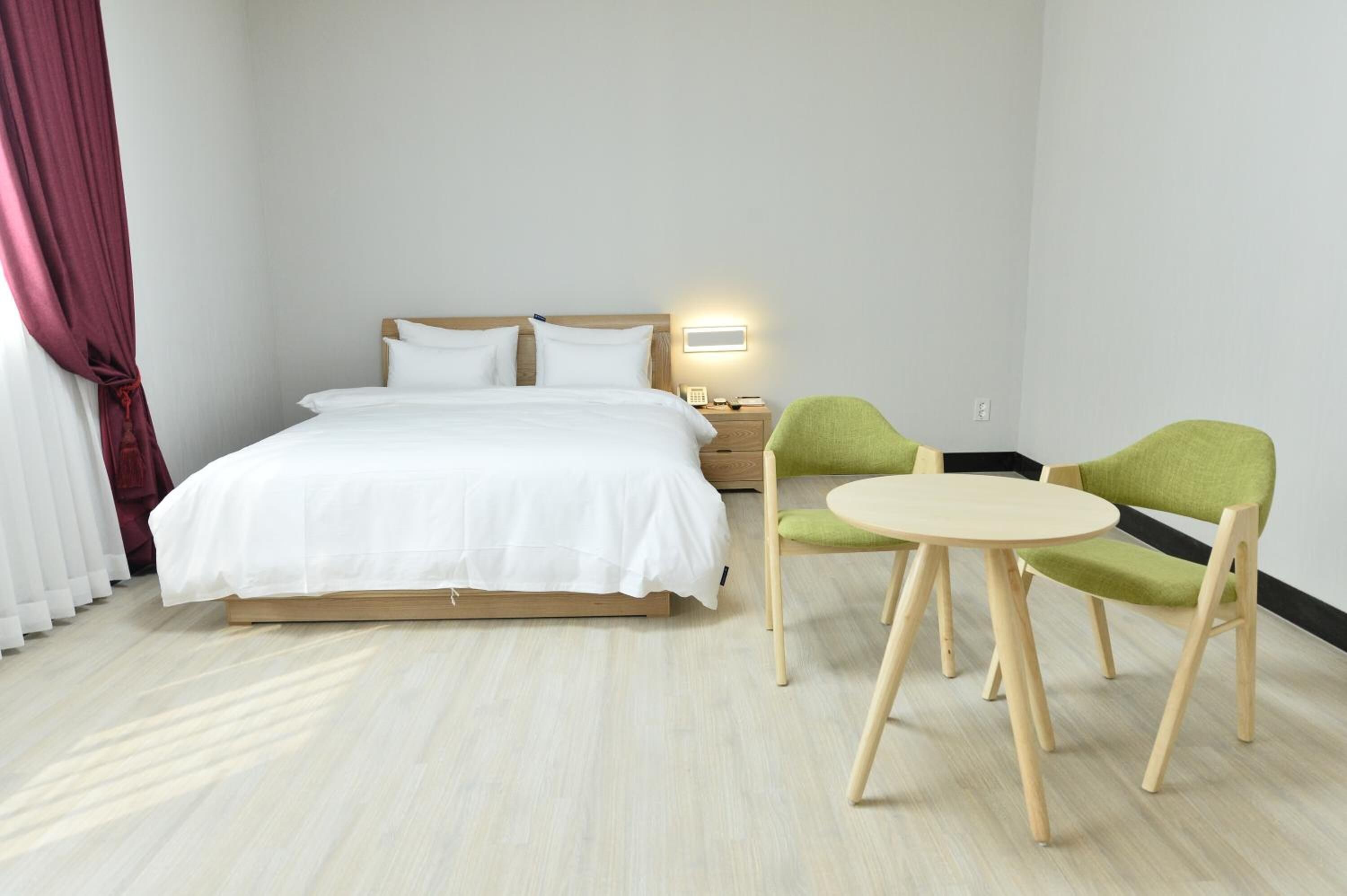 1 bedroom, minibar, in-room safe, individually furnished