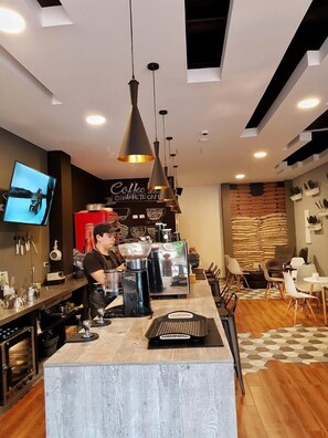 Restaurant - Hotel Quinto Nivel (San Jose del Guaviare)