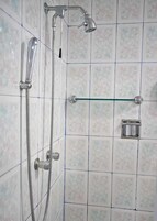 高级房 | 隔音、熨斗/熨板、免费 WiFi、床单