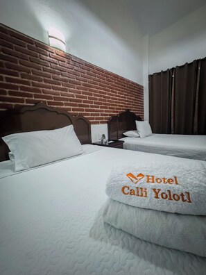 Soundproofing, iron/ironing board, free WiFi, bed sheets - Hotel Calli Yolotl (Teotihuacan)