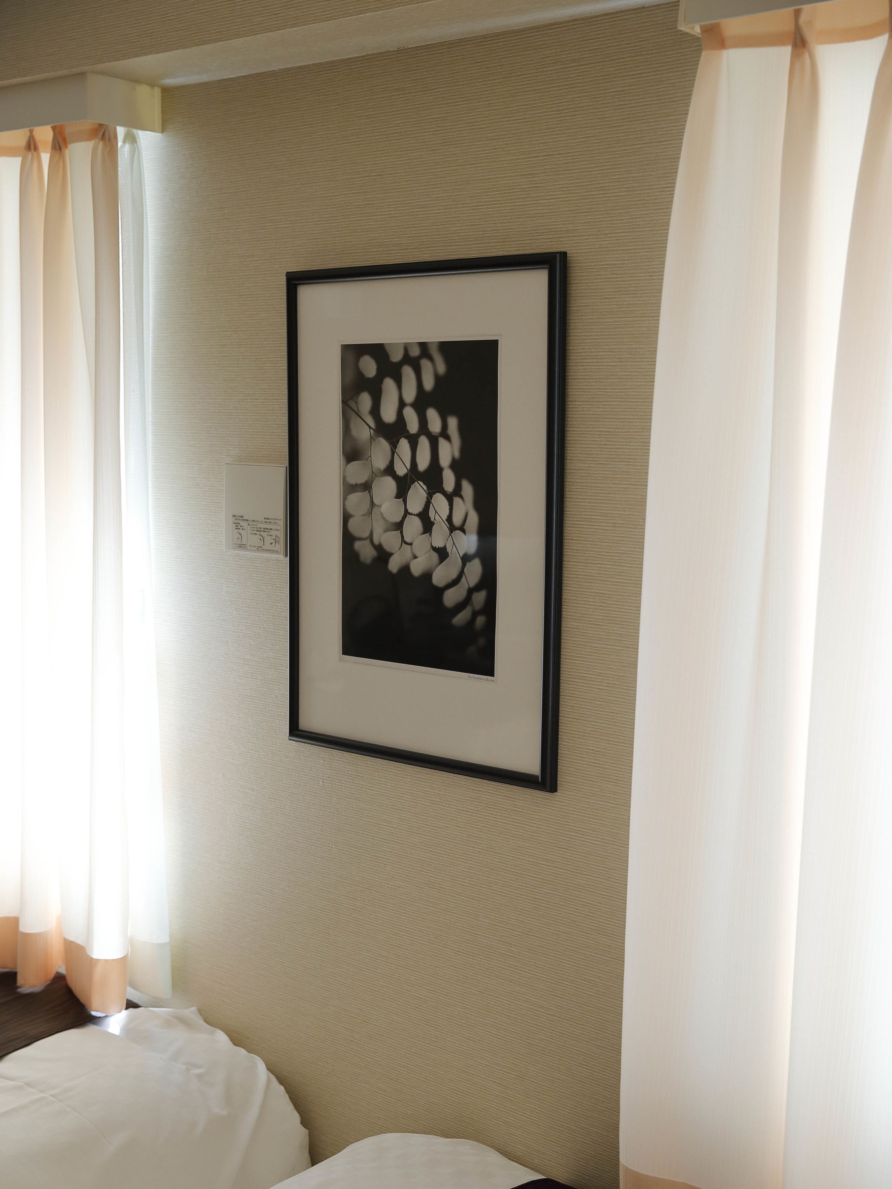 twin room, non smoking (2 small double beds) | hypo-allergenic bedding, in-room safe, desk, iron/ironing board