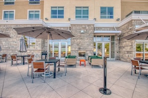 Exterior - Holiday Inn Appleton by IHG (Appleton)