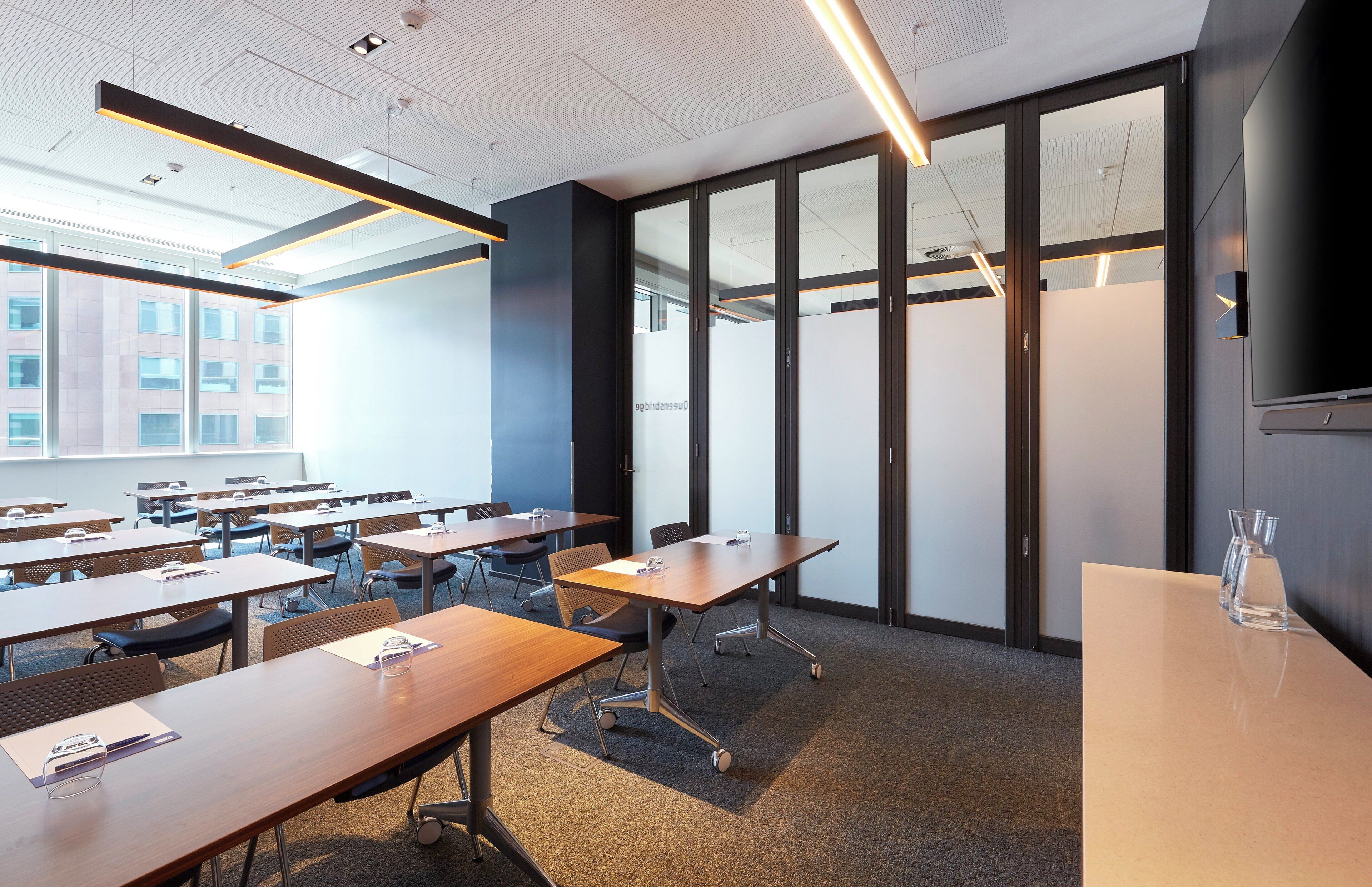 Photo - Holiday Inn Express Melbourne Southbank by IHG