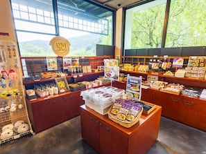 Gift shop - Hidamari Ichinoyu (Hakone)