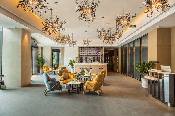 Front of property - The Mulian Hotel of Bantian Shenzhen (Shenzhen)