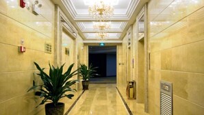 Hallway - Oriental Royal Hotel (Guangzhou)