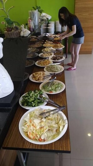매일 풀 브렉퍼스트 무료 아침 식사 포함