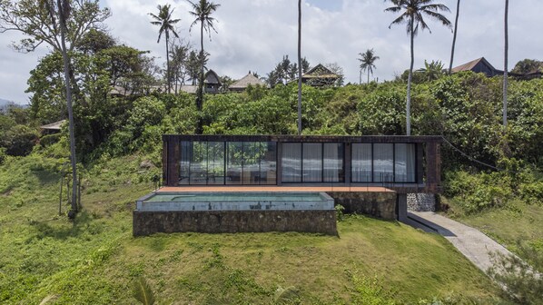 Outdoor wedding area - Balian Surf Villas (Selemadeg)