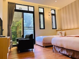 Comfort Triple Room, Multiple Beds, Mountain View (301) | Down comforters, laptop workspace, blackout drapes, free WiFi