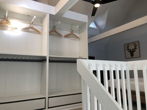 3 bedrooms, desk, iron/ironing board, WiFi - Beach Modern Living Completely Remodeled Townhome (Rehoboth Beach)