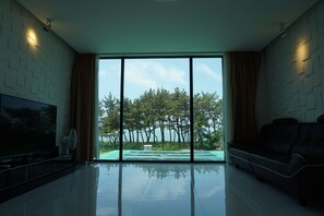 Habitación (Arasol,18 PY, 2F, Extra fee from 4th) | Wifi gratis