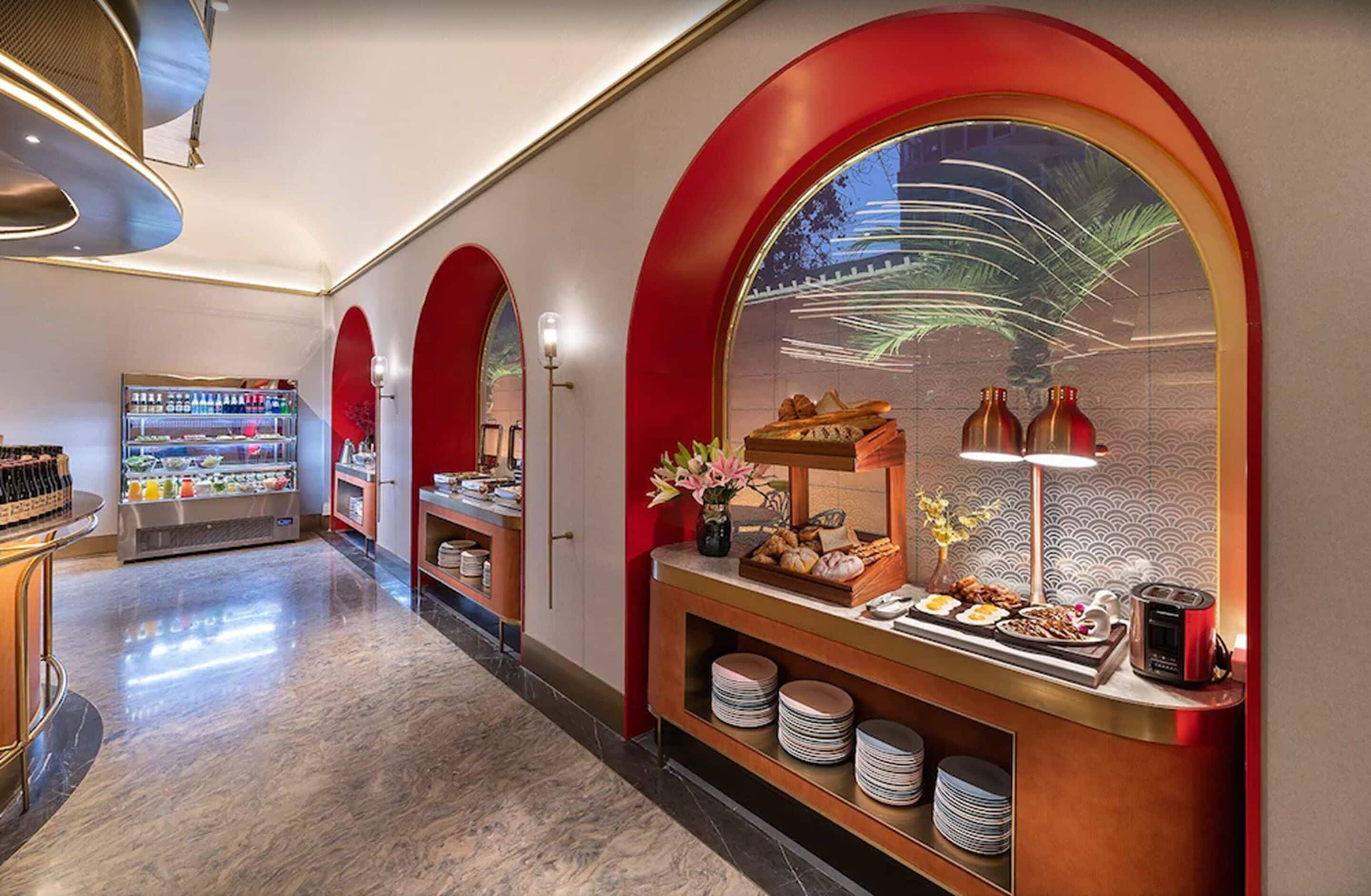 Tägliches Frühstücksbuffet gegen Gebühr
