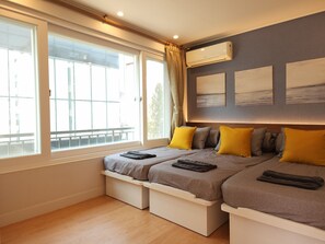 Triple Room, Courtyard View | Individually decorated, individually furnished, desk, iron/ironing board - OYO Myeongdong 5 Lodge (Seoul)